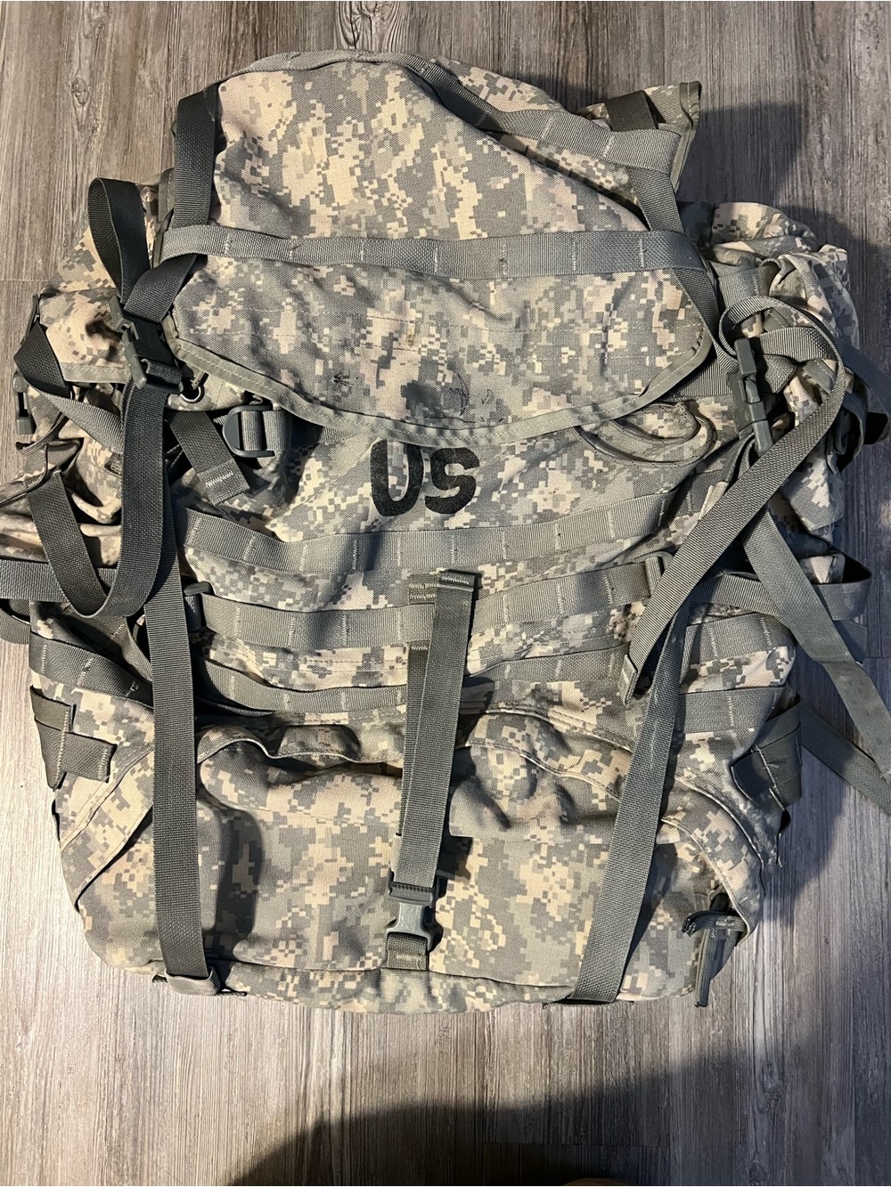 Rucksack USGI MOLLE II Large Complete Field Pack Set w/ Frame Side Pouches